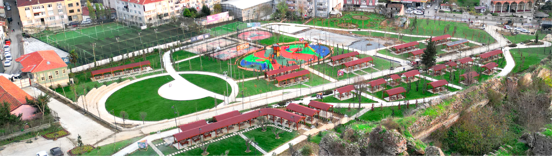 Tarihi Karasurları