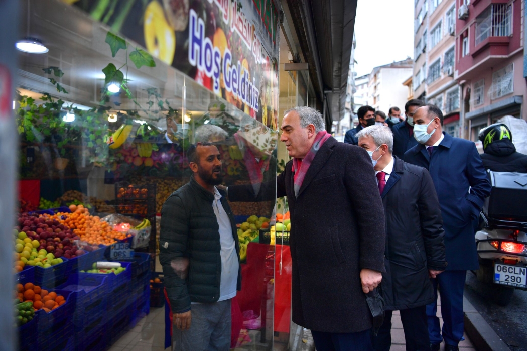 Başkan Turan Fatihli Komşularını Ziyaretlerine Devam Ediyor -241120211953