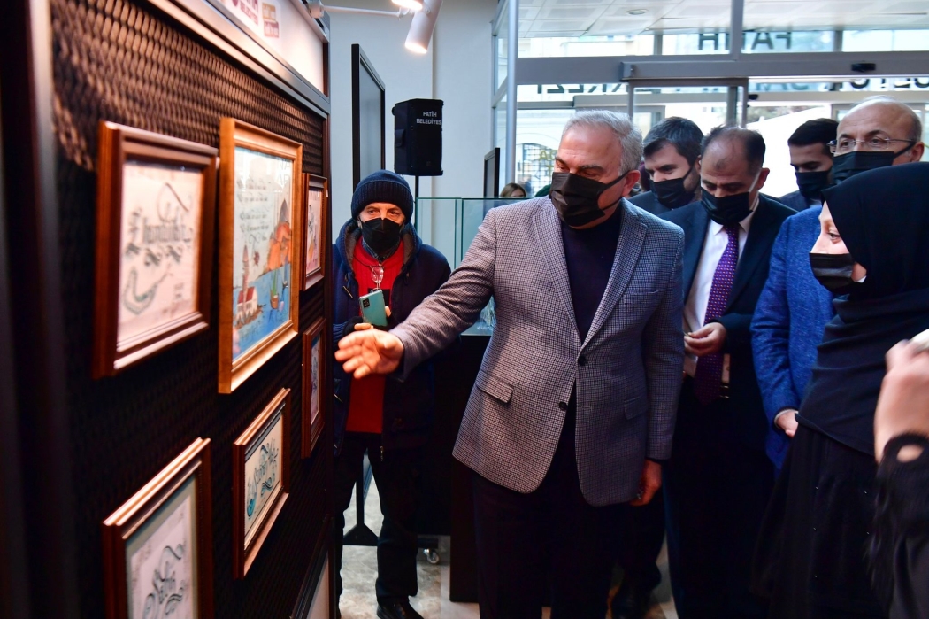 Başkan Turan Yazıdan Renge Sergisinin Açılışını Gerçekleştirdi