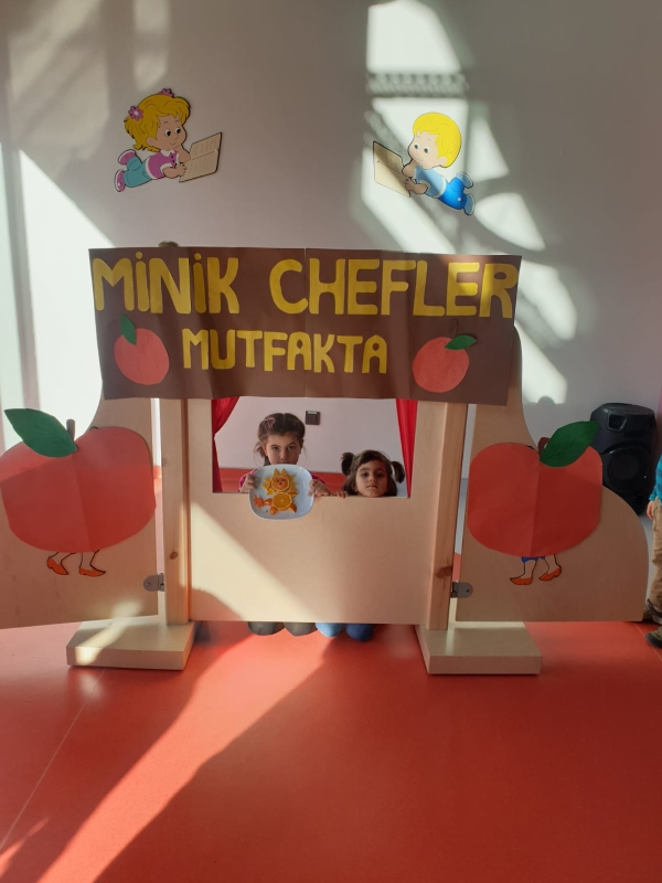Minik Şefler Mutfakta