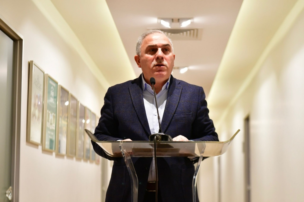 Başkan Turan Kaligrafist Yılmaz Özbek Sergisi'nin Açılışını Gerçekleştirdi