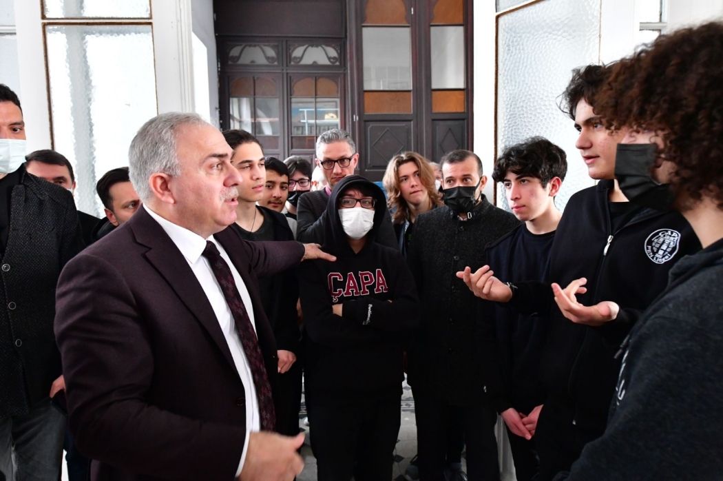 Başkan Turan Çapa Fen Lisesi Öğrencileriyle Bir Araya Geldi