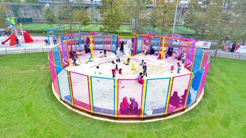 Çarşamba Çukurbostan Parkı'na Kum Havuzu