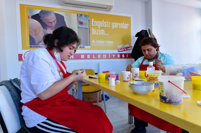 Engelliler İş Atölyesi Yeni Dönem Kurs Kayıtları Devam Ediyor