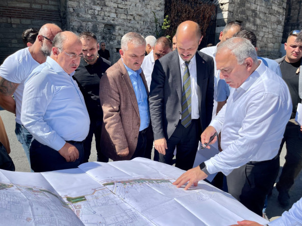 230 BİN METREKARELİK KARASURLARI MİLLET BAHÇESİ İLE FATİH'E YENİ BİR NEFES GELECEK 