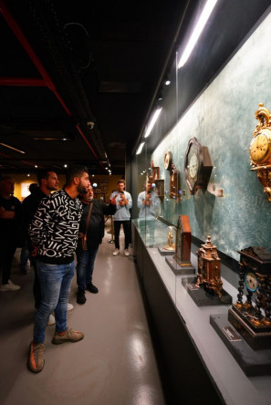 Dünyaca Ünlü Müzik Grubu Gipsy Kings Fatih Merkez Kütüphanesi'ndeydi