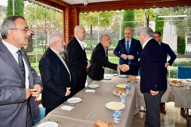 Fatih'in 1. Bölge Muhtarları Ağırlandı