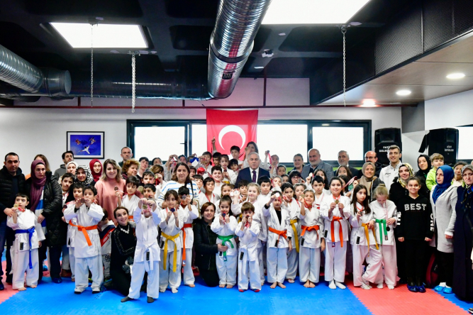 Karate Turnuvası Kazananlarına Ödüllerini Başkan Turan Verdi