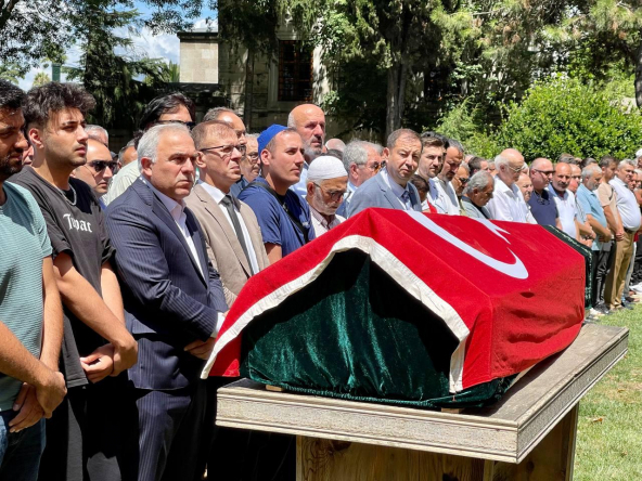 Binbirdirek Mahalle Muhtarı Ömer Öztürk Son Yolculuğuna Uğurlandı