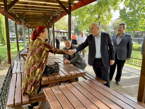 Başkan Turan Seyyid Ömer Mahallesi'nde Vatandaşla Bir Araya Geldi