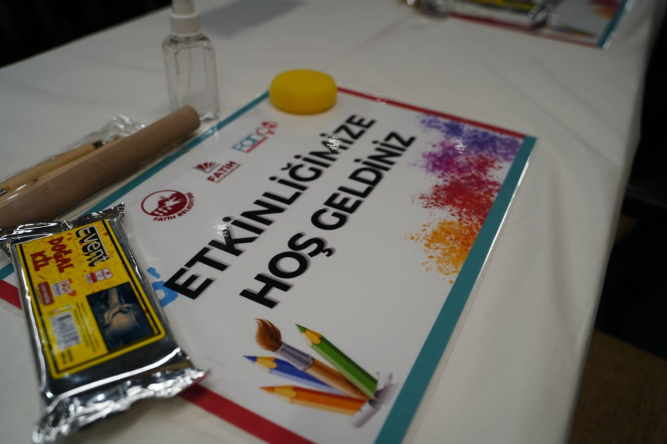 Fatihli Öğrenciler Vatan Kütüphanesi'ndeki Heykel Atölyesi'nde Bir Araya Geliyor