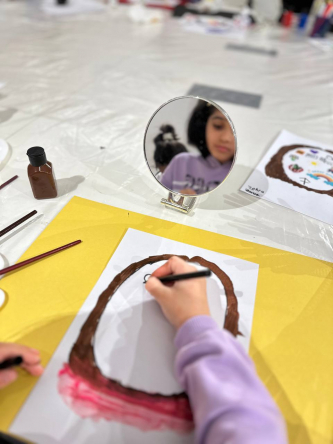 Çocuklar Kadırga Sanat Galerileri'ndeki Otoportre Atölyesi'nde Buluşuyor