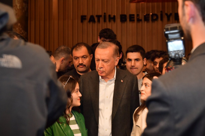 Cumhurbaşkanımız Sn. Recep Tayyip Erdoğan, Fatih Merkez Kütüphanesi'ne Bir Ziyaret Gerçekleştirdi