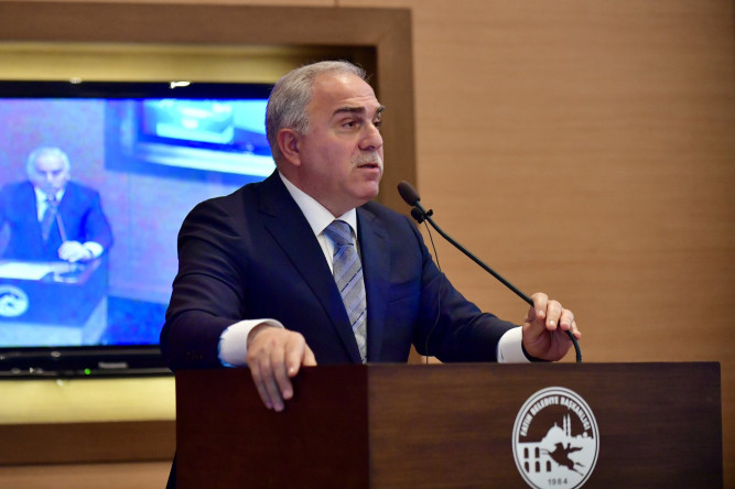 Yeni Dönemin İlk Belediye Meclis Toplantısı Başkan Turan'ın Katılımıyla Gerçekleştirildi