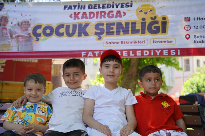 Miniklerimiz Kadırga Çocuk Şenliği'nde Buluştular