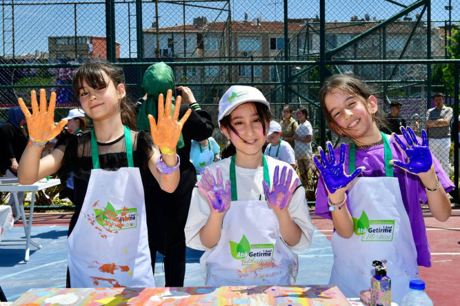 Başkan Turan, Dünya Çevre Günü'nü Miniklerimiz ile Birlikte Karasurları Millet Bahçesi'nde Kutladı