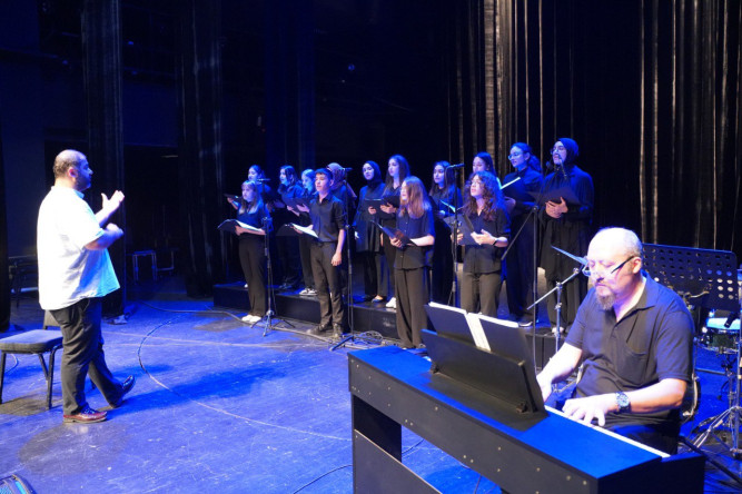 Fatih Sanat Akademisi'nin Mezuniyet Töreni FKSM'de Çoşkuyla Gerçekleştirildi