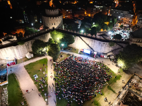 Tarihî Yedikule Hisarı'nda Coşku Dolu Gece: Milli Takımımız Çekya'yı Mağlup Etti!