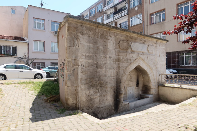 Bekir Paşa Çeşmesi Yeniden Suya Kavuştu