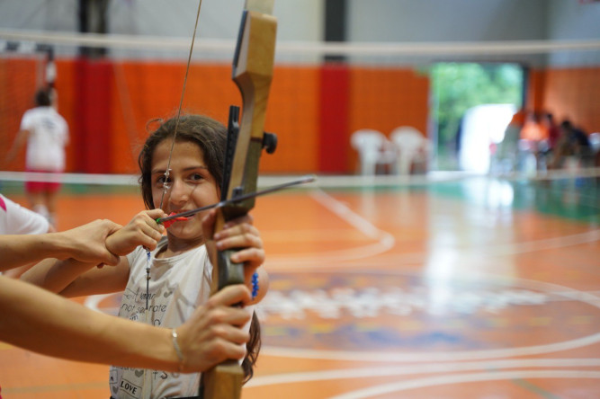 Fatih'te Yaz Spor Okulları Tüm Hızıyla Devam Ediyor: Çocuklar İçin Verimli Bir Yaz Tatili