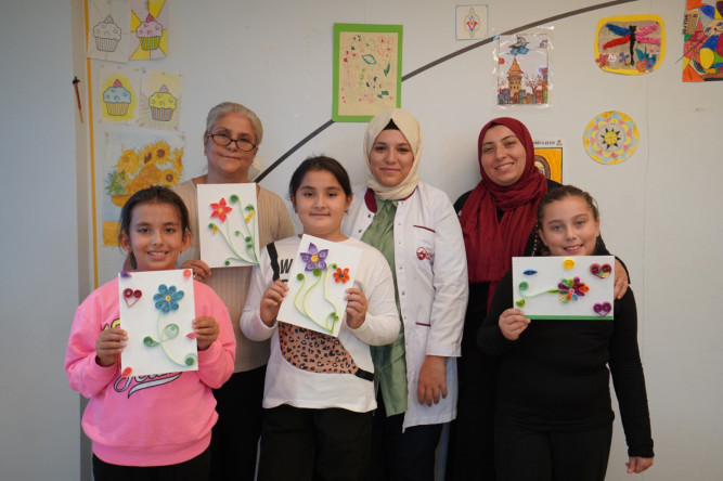 Bilim Fatih'ten Çocuklarımıza Keyif Dolu “Kağıttan Çiçekler” Atölyesi
