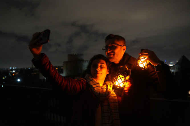 Efsaneleriyle Ünlü Yedikule Hisarı'nda En Uzun Geceye Özel Fenerle Gece Turu