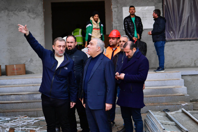 Başkan Turan, Yakında Hizmete Açılacak Seyyid Ömer Anadolu Lisesi'nde Devam Eden Çalışmaları İnceledi