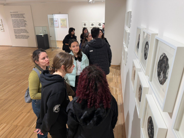 Gençlerimiz Sanatla İç İçe: Fatih Belediyesi'nden Sanat Galerilerine Öğrenci Gezileri