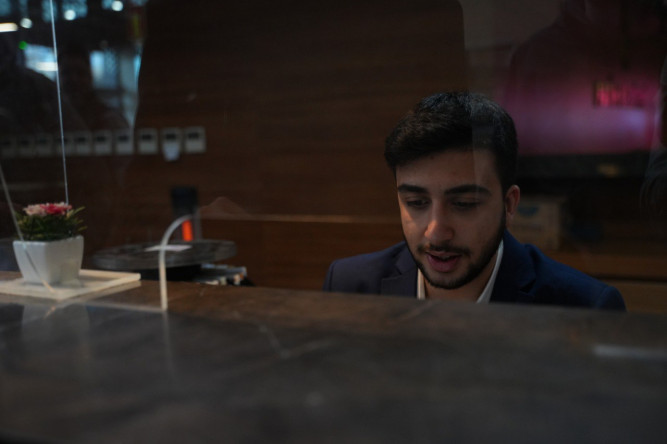 Halkla İlişkiler Ofisimizin Karşılama Ekibi Hizmetinizde