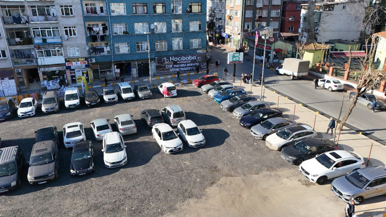 25. Otoparkımız Nişanca Otoparkı Hizmetinizde: Bölgeye Güvenli Park Alanı