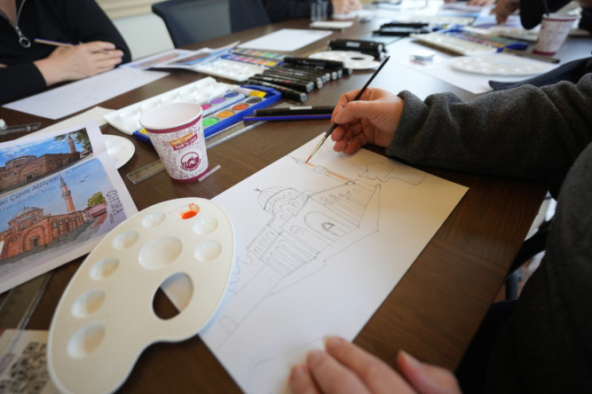 Bâlâ Külliyesi Muvakkithânesi'nde Gerçekleşen Mimari Çizim Programıyla Geleneksel Teknikler Fatih'te Canlanıyor