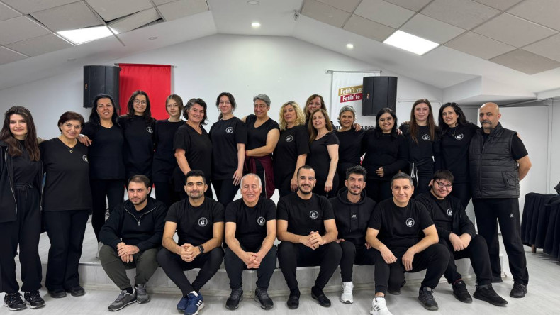 Geleneksel Ezgiler, KARINCA El Emeği Eğitim Birimimizin Halk Müziği Koro Eğitimleri ile Buluşuyor