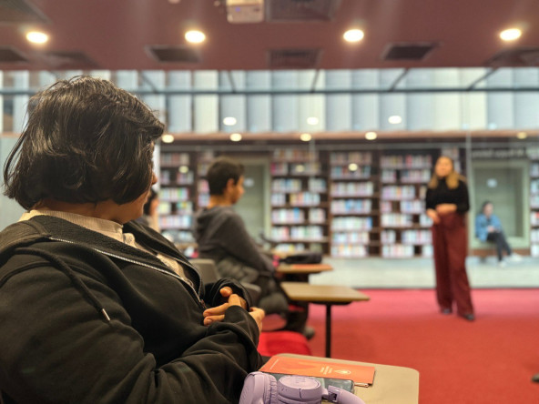 Fatih Merkez Kütüphanesi'nde Manipülasyonlara Karşı Baş Etme Yöntemleri Konuşuldu