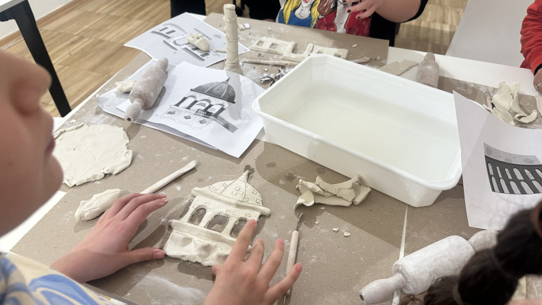 Kadırga Sanat Galerileri'nde Çocuklarımızla Seramik Sanatı: Kültürel Mirası Keşfediyoruz