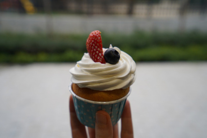 Silivrikapı'da Tatlı Buluşma: KARINCA El Emeği Eğitim Birimi'nden Cupcake Eğitimi