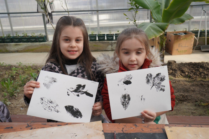 Ayvansaray Bahçe'de Çocuklarımızla Doğadan İlham Alan Botanik Baskı Çalışması