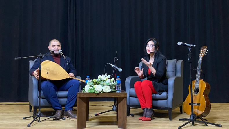 ”Türkiye'de Ses Eğitimi” Fatih Sanat Akademisi'nde Ele Alındı