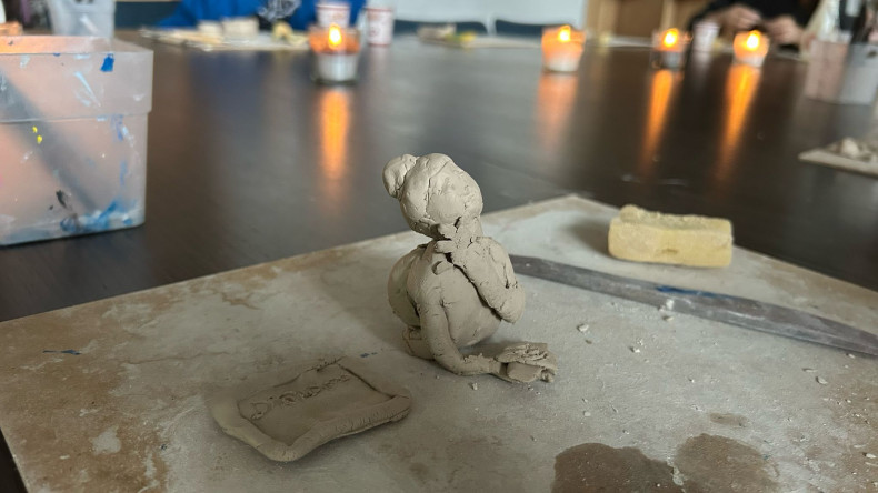 Yadigâr Kahvesi'nde Seramikle Stres Yönetimi: FitFatih'in Fındıkzade Yaşam Merkezi'ndeki NoMonoton Çalışması