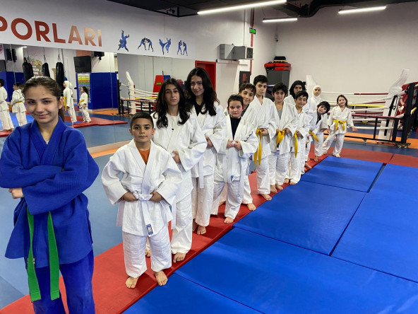 Fatih Belediyesi'nden Çocuklarımıza Judo Eğitimi