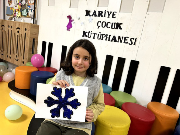 Kariye Çocuk Kütüphanesi'nde Renkler ve Hayal Gücü Tuz Boyama Etkinliğinde Buluşuyor