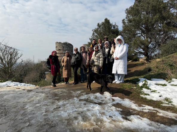 FitFatih'in Gizli Rota Etkinliği, Anadolu Kavağı'nın Doğayla İç İçe Güzergahında Katılımcılarıyla Keşfe Devam Ediyor