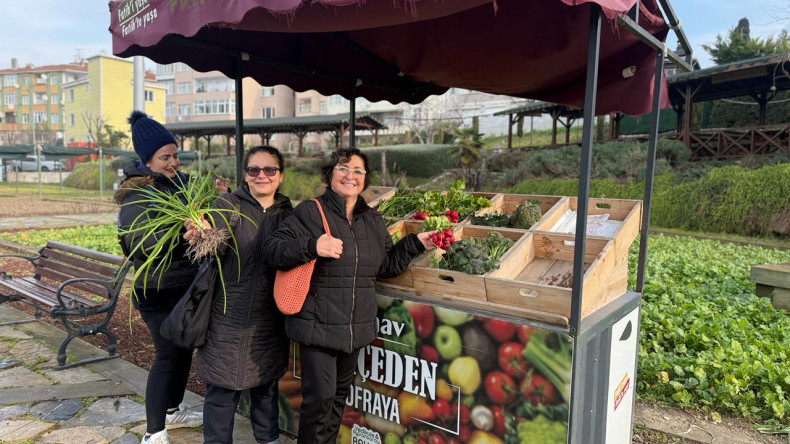 Yedikule Bahçe Manav'dan Sofralarınıza Doğallığın Taptaze Hali