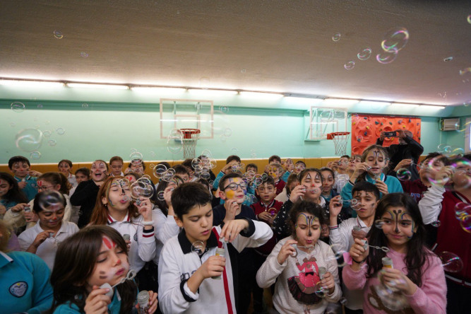 Halkla İlişkiler Ofisimizin Süperbüs'ü, Beyazıt Ford Otosan İlkokulu'nda Öğrencilerimizle Buluşuyor!