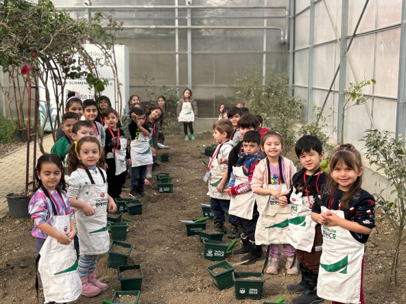 Çocuklarımız, Yedikule Bahçe'de Tarımı ve Doğayı Keşfetti