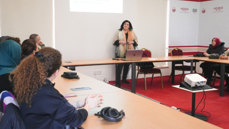 KARINCA El Emeği Eğitim Birimimizden GastroSanat ve Medrese Davutpaşa'da Kişisel Gelişim Seminerleri