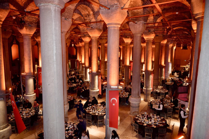 Vakıflar Genel Müdürlüğünün İftar Programı, Kültür ve Turizm Bakanı Mehmet Nuri Ersoy ve Başkan Turan'ın Katılımıyla Gerçekleştirildi