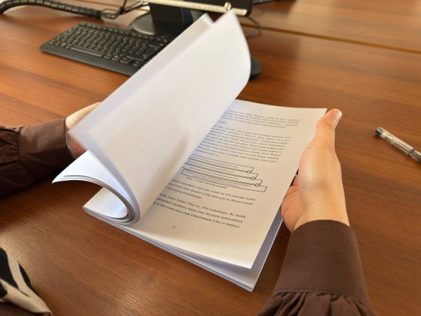 Medrese Davutpaşa Kullanıcılarından Hediye Demir Tezini Tamamladı: LGS ve Yazılı Sınav Soruları Üzerine Bir Analiz