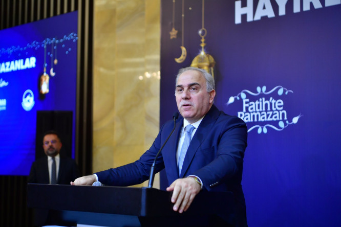 Başkan Turan, Neslişah Sultan Kültür Merkezi'ndeki İftar Programında Okul Müdürleri, Öğretmenler ve Okul Aile Birliklerinin Temsilcileriyle Buluştu