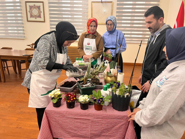 Fatih'in Yeşil Hafızasına Şifa Veren Adres: Bitki Hastanemiz Fatih Sultan Mehmet Vakıf Üniversitesi'nde!