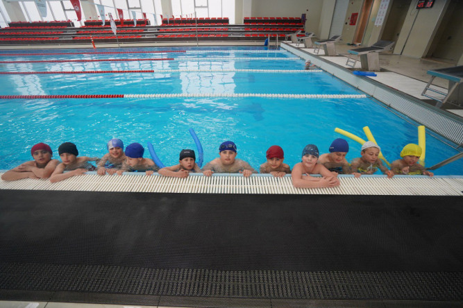 Fatih Belediyesi ile Çocuklarımız Yüzme Öğreniyor!